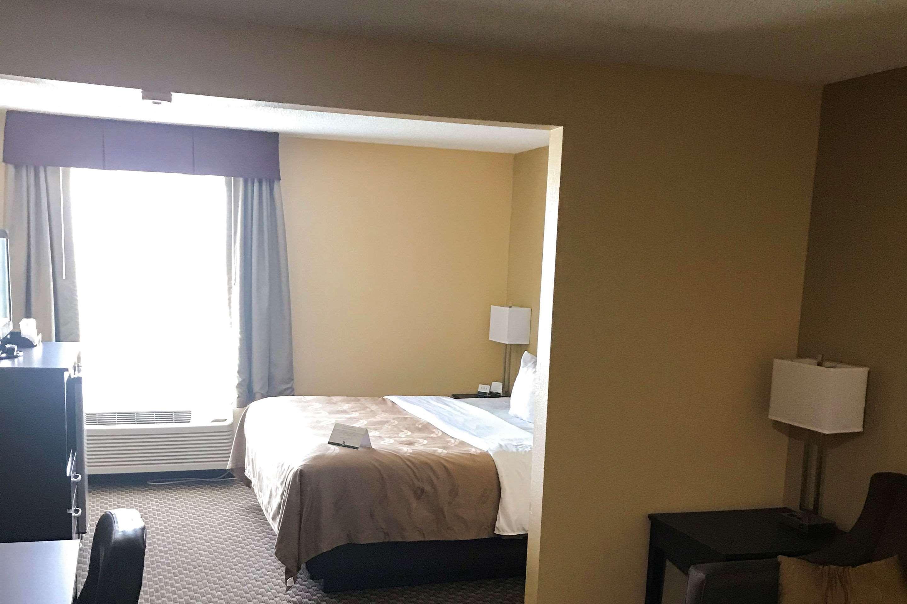 Quality Inn & Suites Mendota Near I-39 Exteriér fotografie