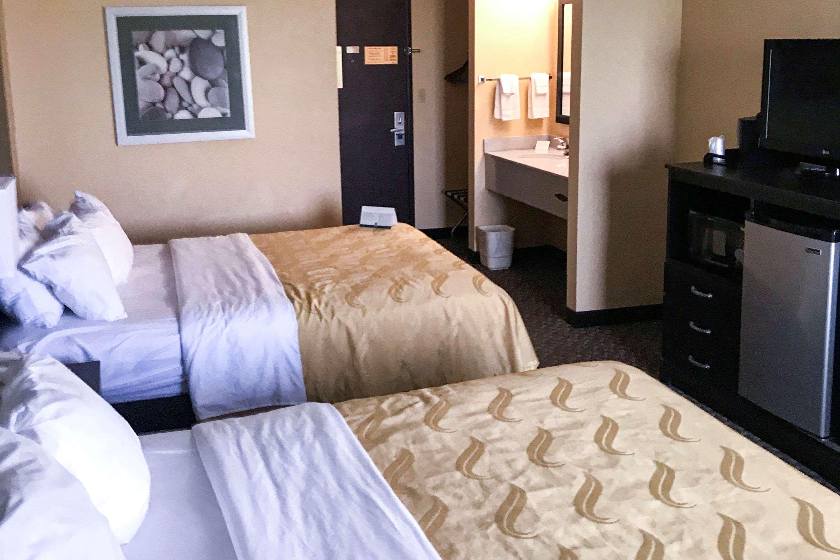 Quality Inn & Suites Mendota Near I-39 Exteriér fotografie